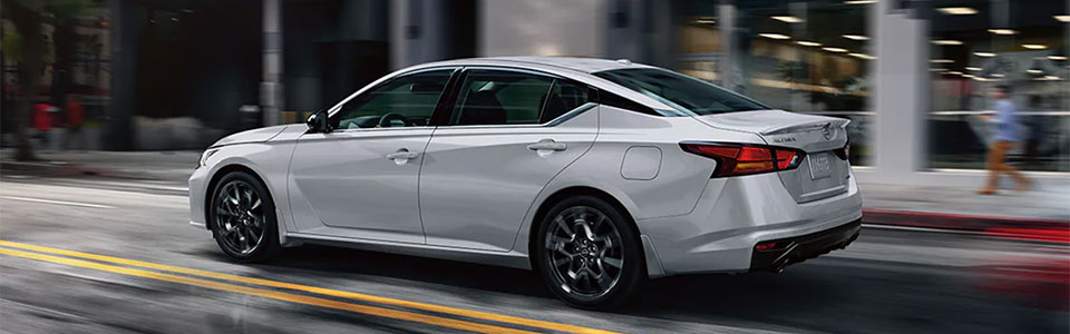2024 Nissan Altima Exterior